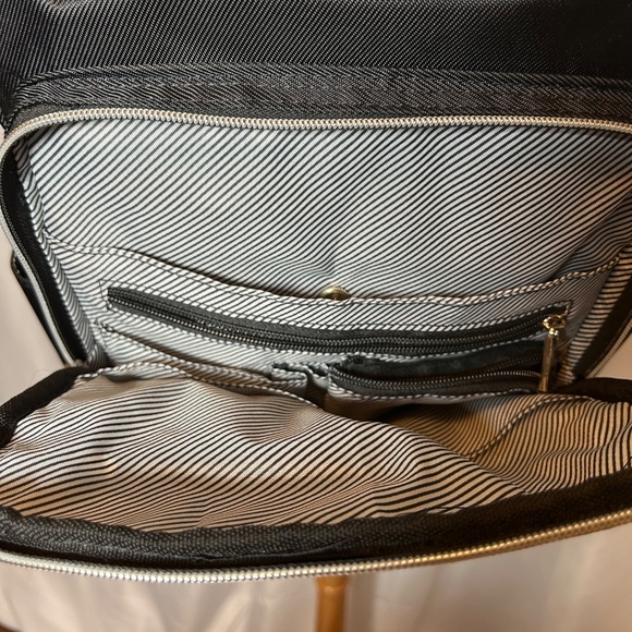 REACTION KENNETH COLE BLACK BACKPACK WITH GOLD ACCENTS - 15" LAPTOP & TABLET - Picture 3 of 5
